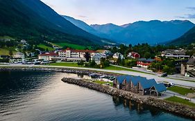 Grand Hotel Skei - Unike Hoteller